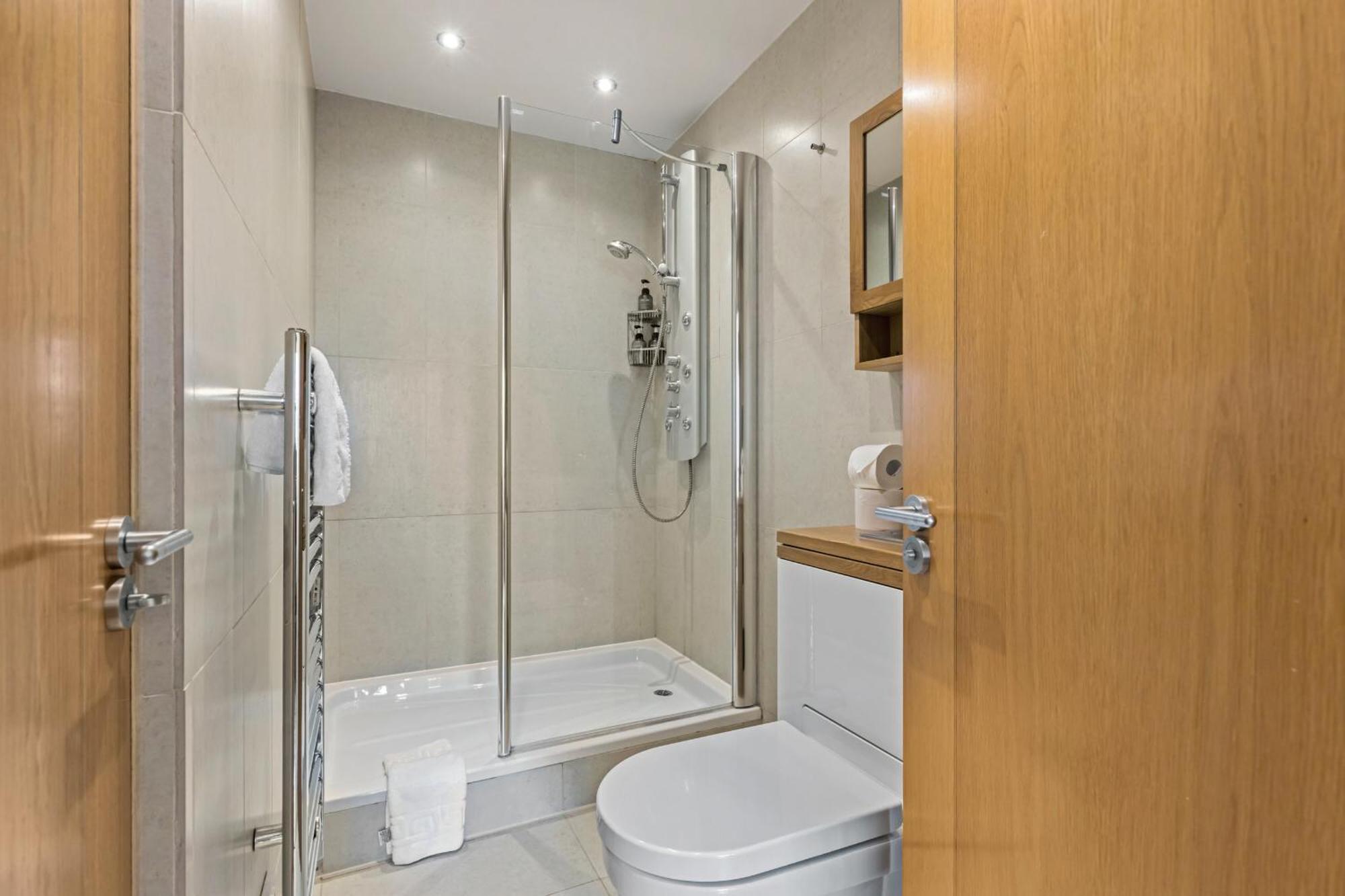 Enchanting Hideaway - La Reserve South Kensington London Exterior photo